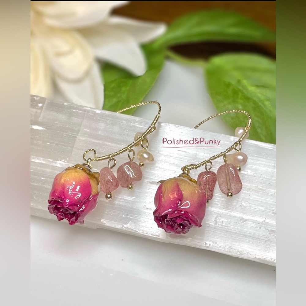 Rose Earrings ~ Pink Rose Earrings ~ Flower  Earrings - Stone earrings in BOX